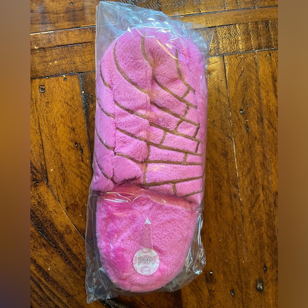 Concha slippers pink